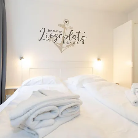 Yachthafenresidenz-wohnung-8108-827 Appartement *